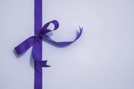 ruban cadeau violet