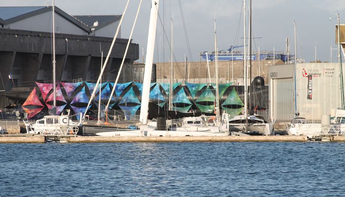 installation d'elsa tomwokiak au sous-marin flore